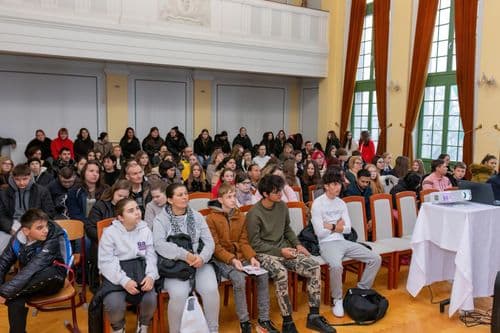 Nyílt nap - Bányai