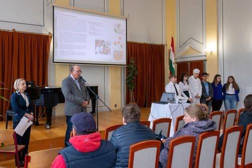 Nyílt nap - Bányai